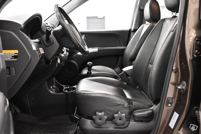 Kia Sportage 10