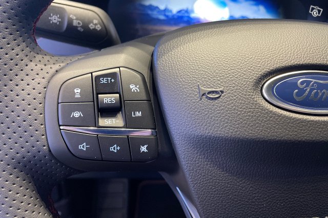 Ford Kuga 12