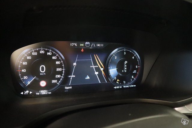 Volvo V60 9