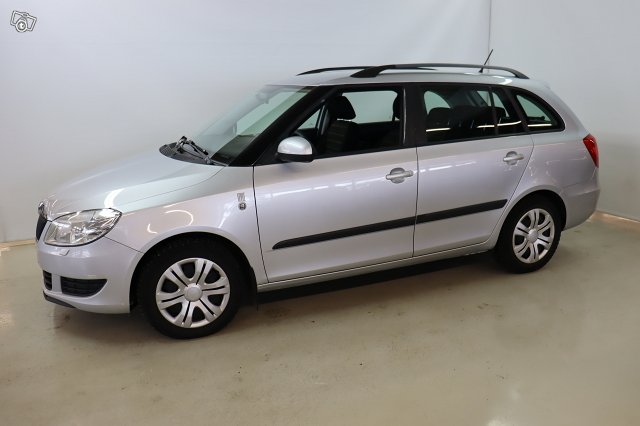 Skoda FABIA 2