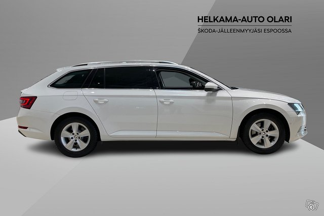 SKODA SUPERB 6