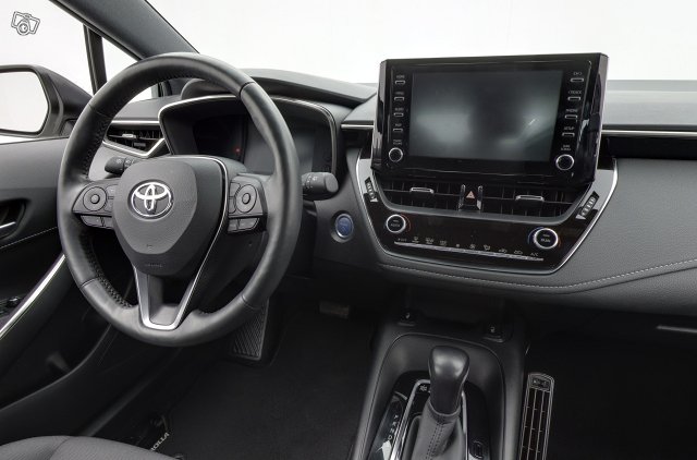 TOYOTA COROLLA 10