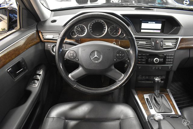 Mercedes-Benz E 17