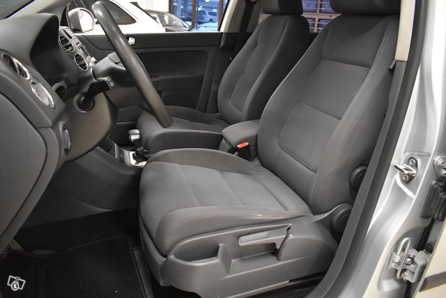 Volkswagen Golf Plus 11