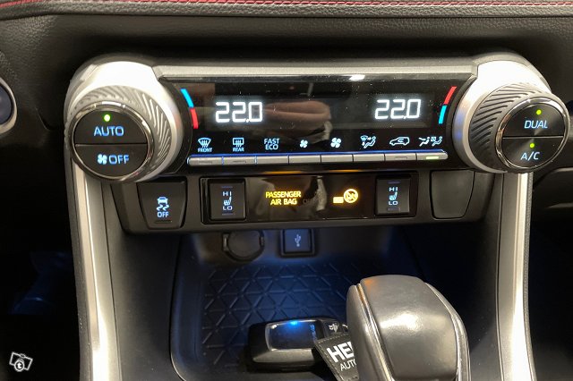 Toyota RAV4 Plug-in 20