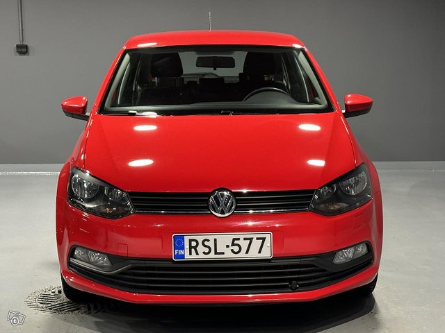 Volkswagen Polo 2