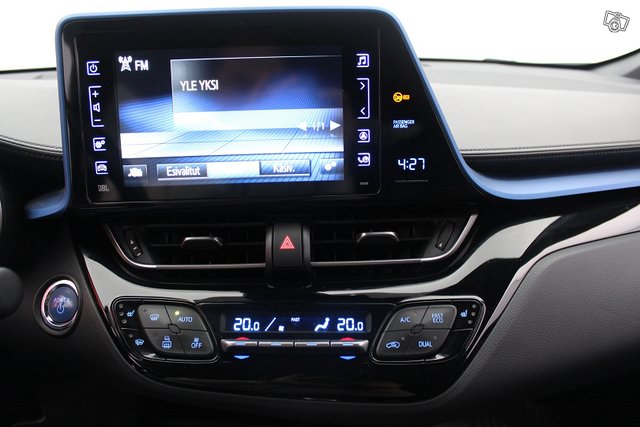 Toyota C-HR 15