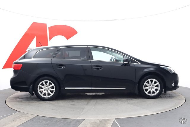 Toyota Avensis 6