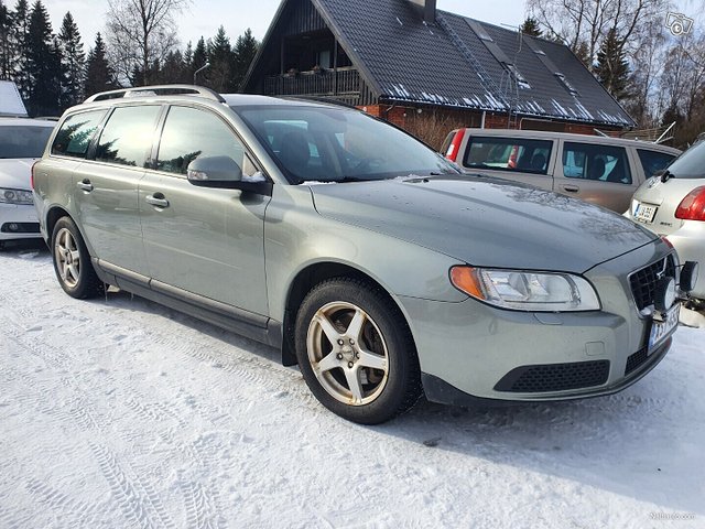 Volvo V70