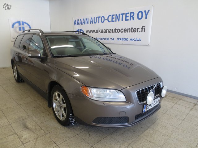 Volvo V70