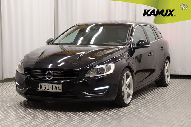 Volvo V60 4