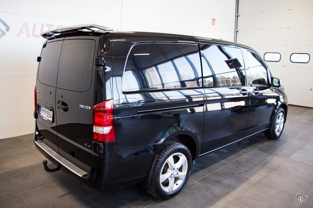 Mercedes-Benz Vito 2