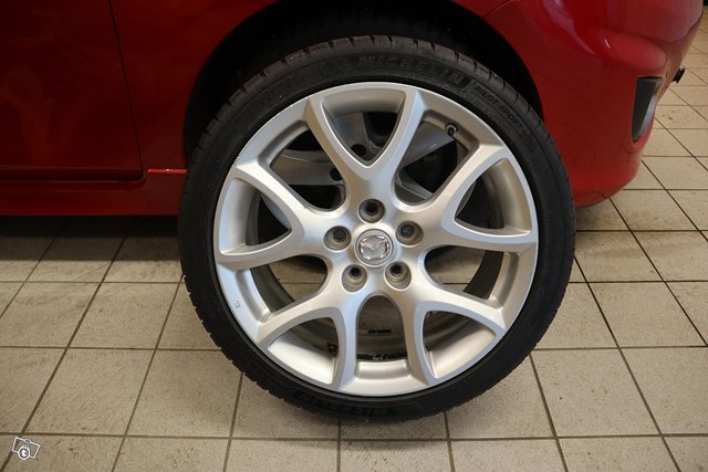 Mazda 3 25