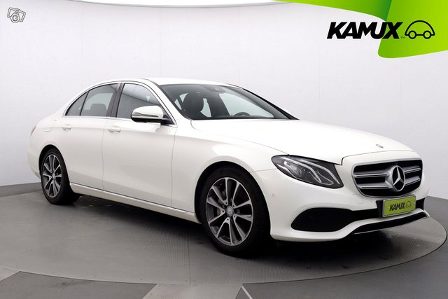 Mercedes-Benz E 1