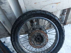 Takavanne ja rengas, Renkaat, Mototarvikkeet ja varaosat, Kotka, Tori.fi Takavanne ja rengas, Renkaat, Mototarvikkeet ja varaosat, Kotka, Tori.fi