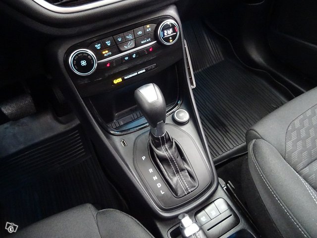 Ford Puma 21