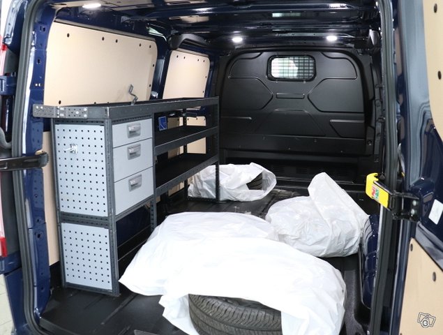 Ford Transit Custom 9