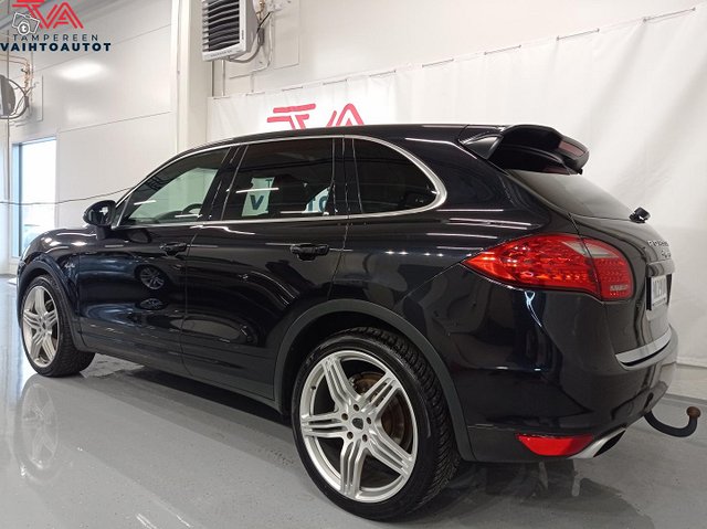 Porsche Cayenne 5