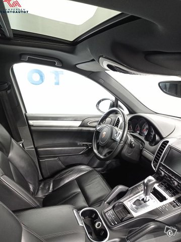 Porsche Cayenne 10