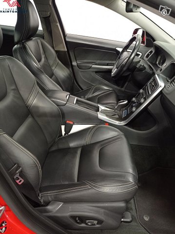 Volvo V60 18