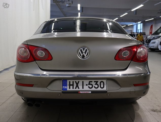 Volkswagen Passat CC 4