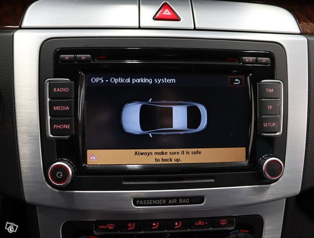 Volkswagen Passat CC 23