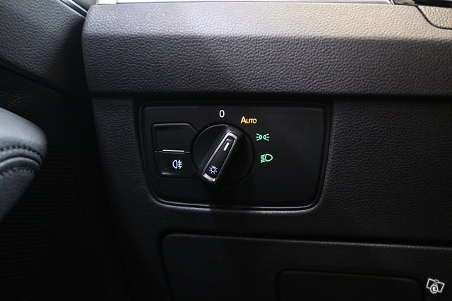 Volkswagen Passat 24