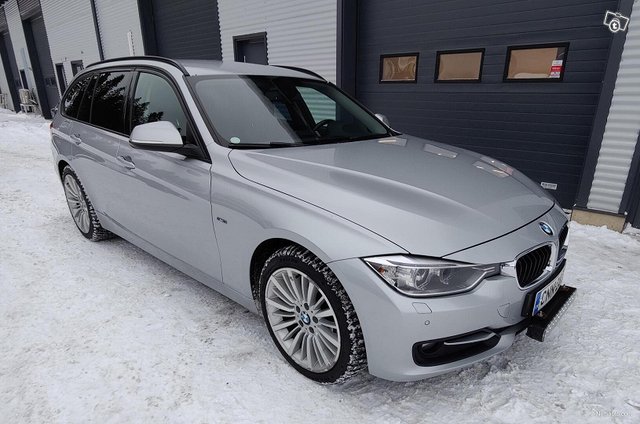 BMW 320