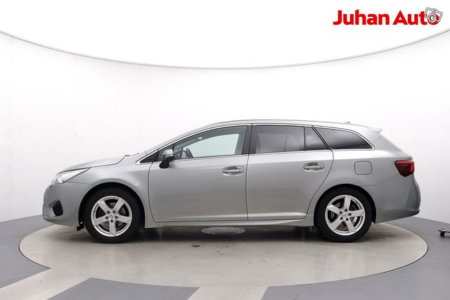 Toyota AVENSIS 5