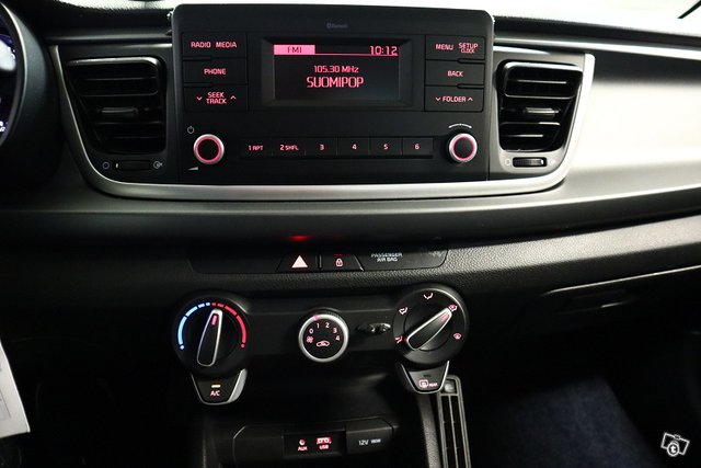 KIA RIO 13
