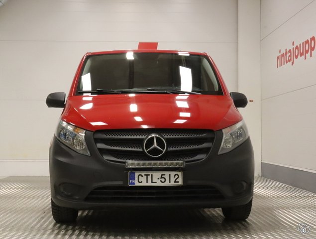 Mercedes-Benz Vito 8