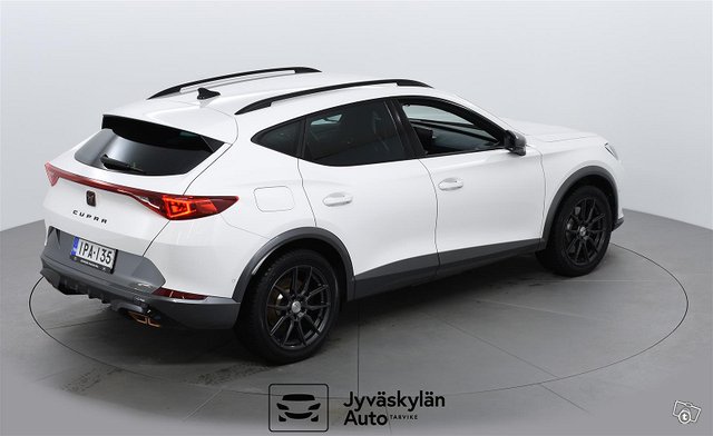 CUPRA Formentor 5