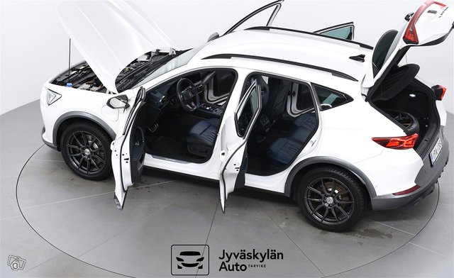 CUPRA Formentor 12