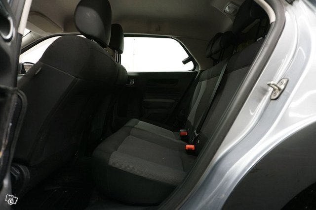Citroen C4 Cactus 15