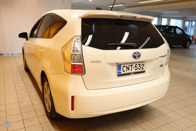 Toyota Prius+ 7
