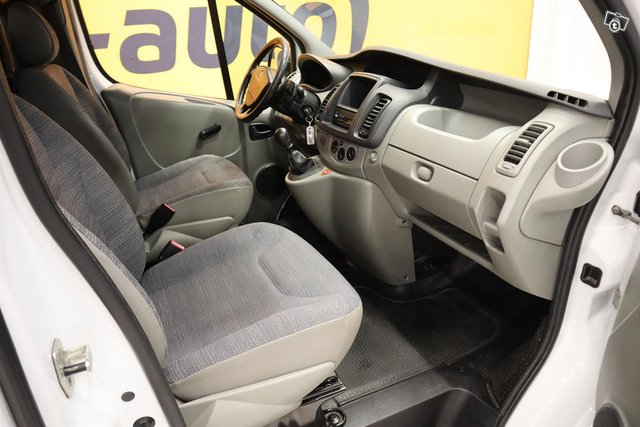 Renault Trafic 6
