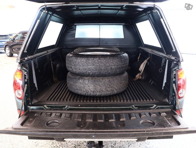Mitsubishi L200 9