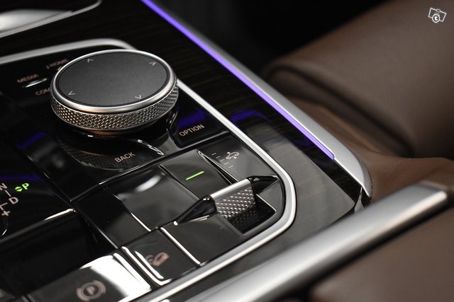 BMW X5 25