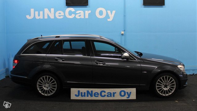 Mercedes-Benz C 2