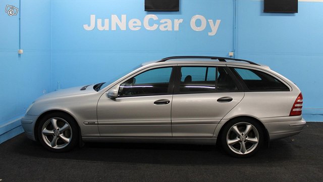 Mercedes-Benz C 3