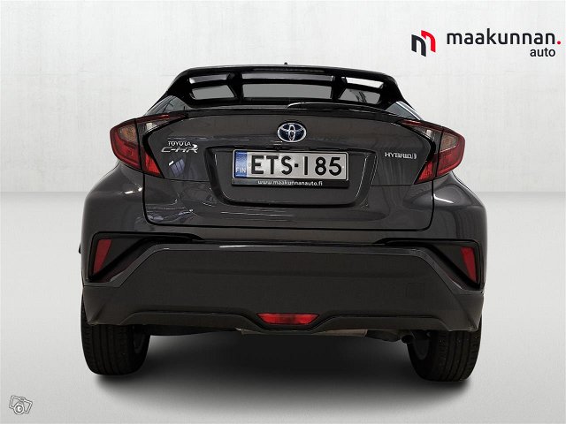 TOYOTA C-HR 4