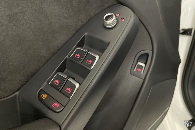 AUDI A4 15
