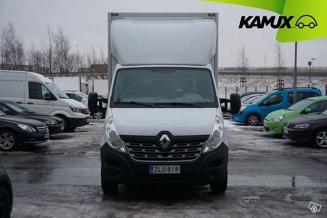 Renault Master 9