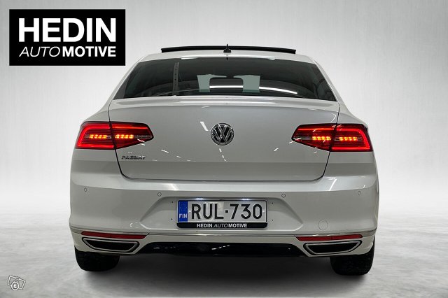 VOLKSWAGEN PASSAT 3