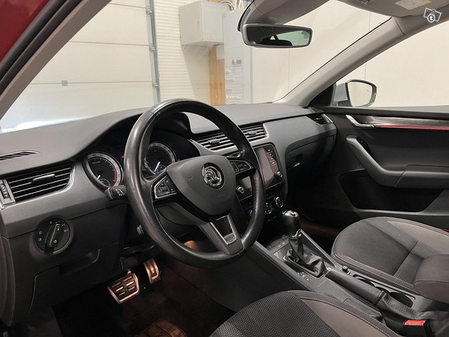 Skoda Octavia 8