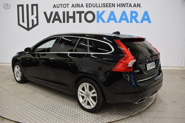 Volvo V60 5