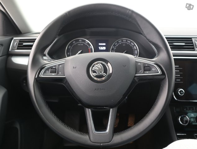 Skoda Superb 14