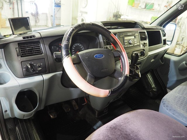 Ford Transit 6