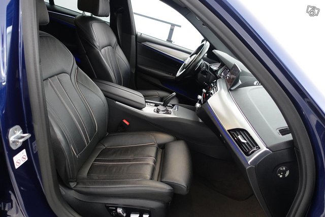 BMW 530 10