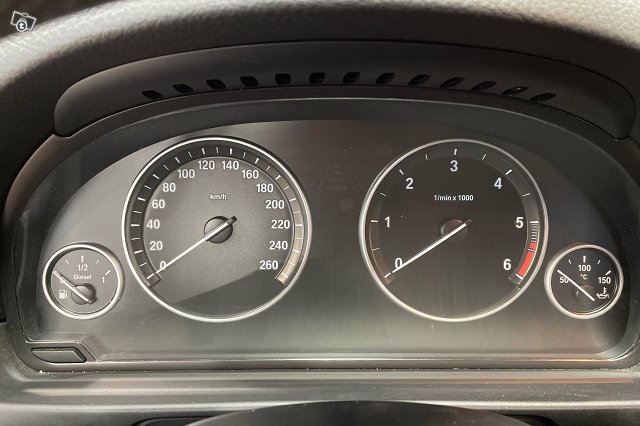 BMW 520 12